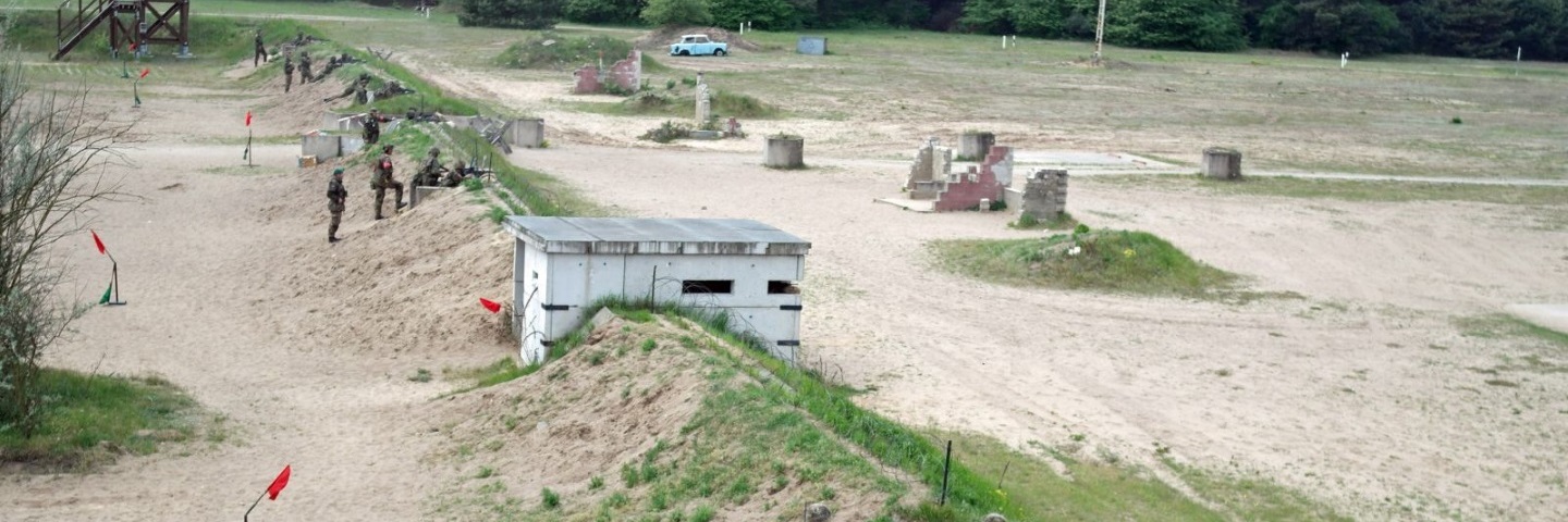 Reservisten beim Gefechtsscheißen