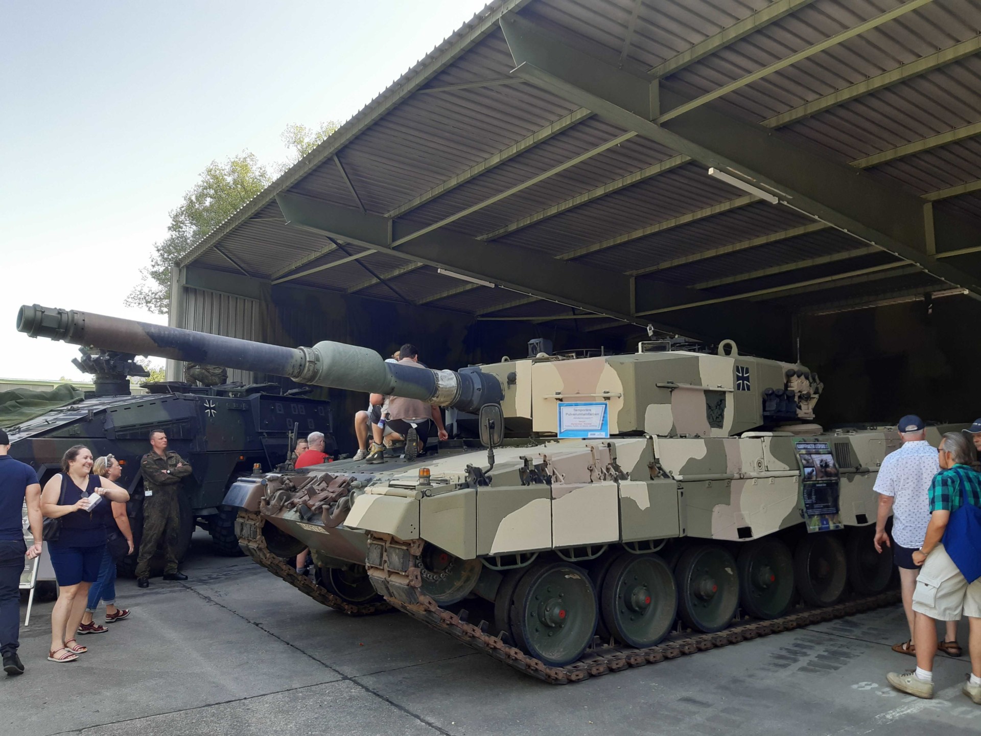 Kampfpanzer Leopard 2