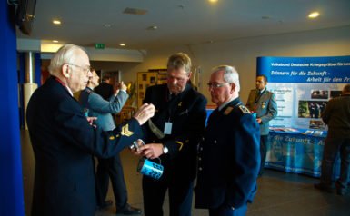 Veranstaltung: 03.03.2012, Reservistenkameradschaft Sanitätsdienst, Musikparade in der Color Line Arena Hamburg 