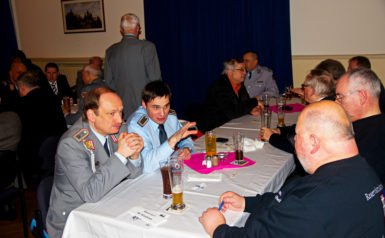 Veranstaltung: 16.01.2015, Reservistenkameradschaft Wandsbek, Jahresauftaktveranstalltung mit Eisbeinessen 