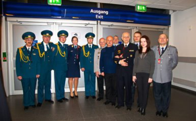 Veranstaltung: 20.02.2015, Reservistenkameradschaft Sanitätsdienst, Internationale Militärmusikparade in der Barclay-Card Arena 