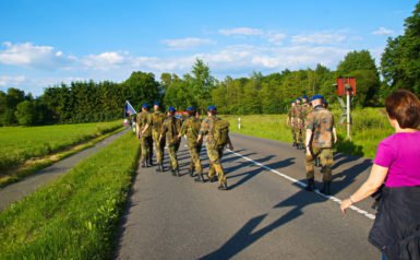 Veranstaltung: 06.06.2014, Reservistenkameradschaft Sanitätsdienst, 4 Abendmärsche Zeeven 