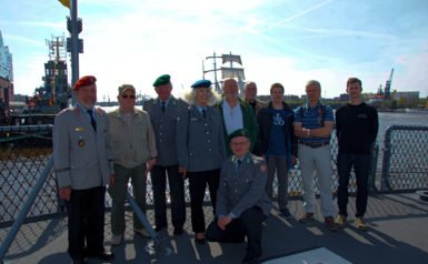 Veranstaltung: 06.05.2016, Reservistenkameradschaft Wandsbek, Besuch Fregatte Brandenburg auf dem Hamburger Hafengeburtstag 