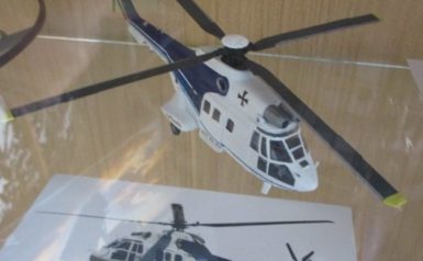 Eurocopter AS532U2 Couger, von 1997 bis heute VIP Transport bis BMVg Lw gebaut von P. Wagner 1:72 