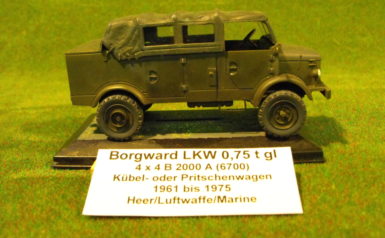 Borgward LkW B 2000 Kübel 0,75t gl erste Fahrzeuggeneration der Bundeswehr, Revell 1:35 