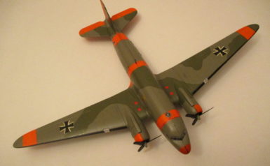 Douglaus C 47 D, Skytrain, LTG 61 ab 61 ab 1957, Kennung GA+101 bis GA+118, Einsatz als TrPF und Eloka-Aufklärer bis 26.3.1976 im Einsatz bei der Lw, 1:72, 1961 nach Lechfeld als Vermessungsflugzeug umgebaut, am 14.4.1976 an das Deutsche Museum in München übergeben. Gebaut von Peter Wagner 1:72