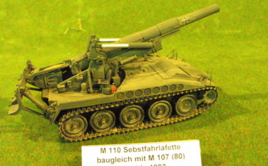 sFH M 110 Panzerhaubitze, 203 mm L/25 Geschütz, ab 1964, 16,8 km Reichweite, konnte auch atomare Granaten verschießen 