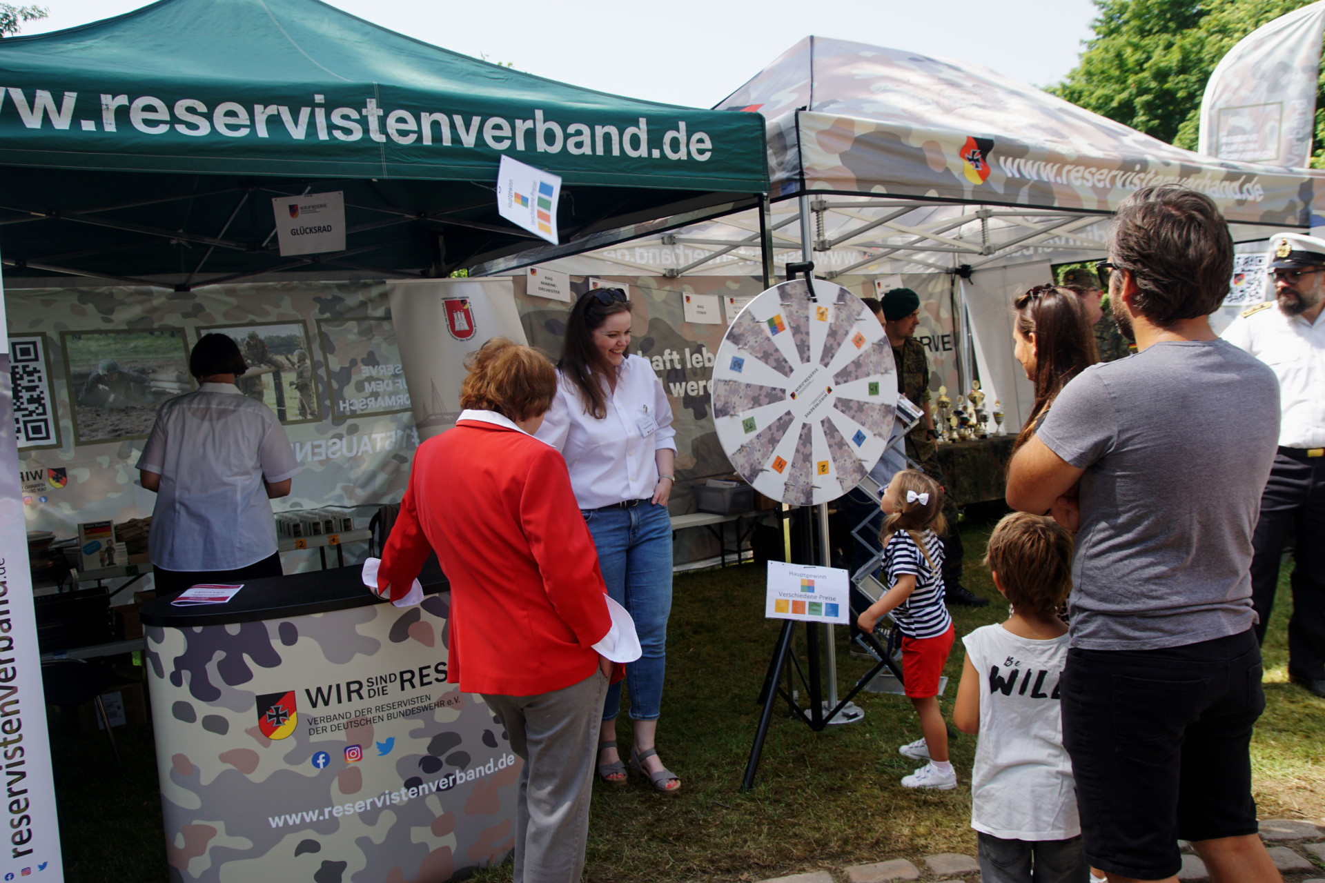 Info-Stand der Reservisten