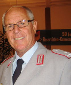 Bild von Oberstleutnant a. D. Helmut Kubin, dem Beauftragten für die "Sicherheitspolitische Weiterbildung" der Kreisgruppe Rhein-Neckar-Odenwald.